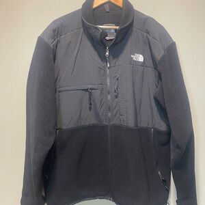The North Face Men's XL Denali Black Performance Jacket